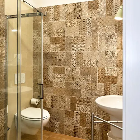 New Red Rooms, Apartamento Bari